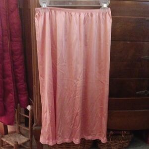 Vanity Fair Peach Nylon Half Slip